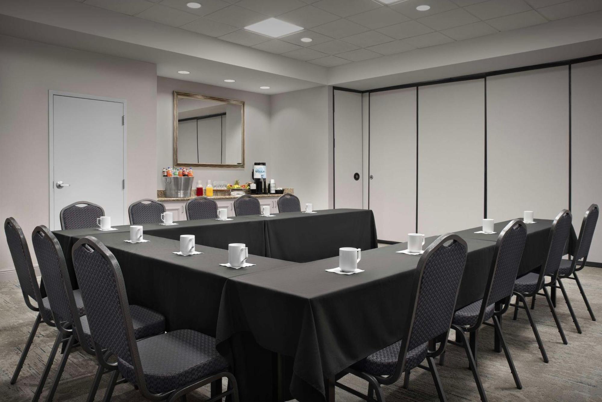 Hilton Garden Inn Lafayette/Cajundome Ngoại thất bức ảnh